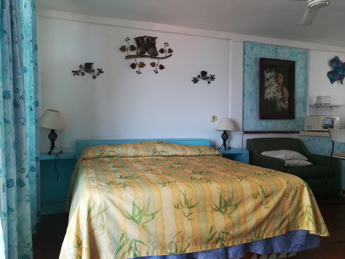 Vallarta Jr Suites ปูแอร์โตบาญาร์ตา ภายนอก รูปภาพ